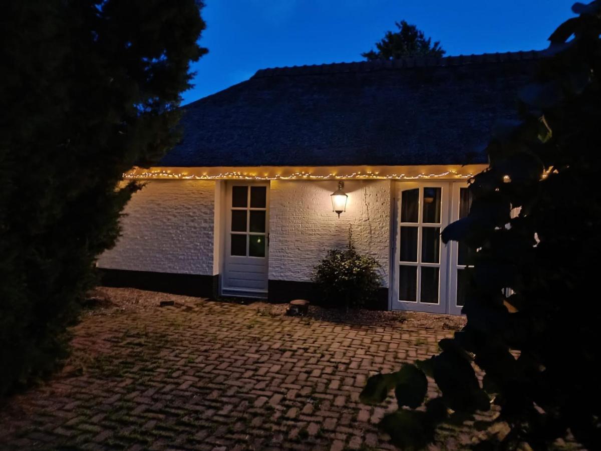 Bij De Vlaamse Schuur Wagenberg Exterior foto